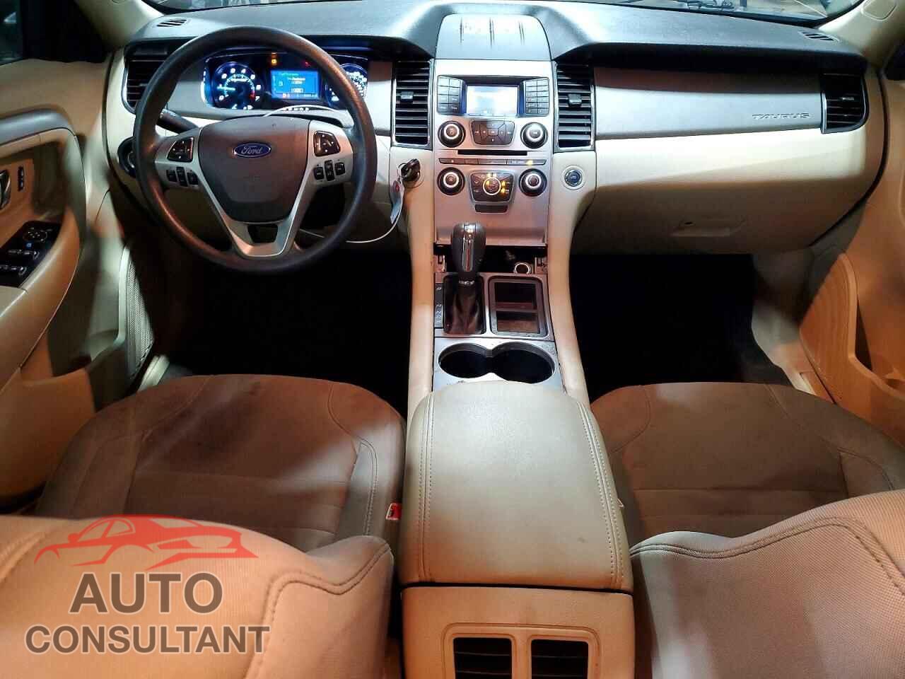 FORD TAURUS 2015 - 1FAHP2D85FG200548