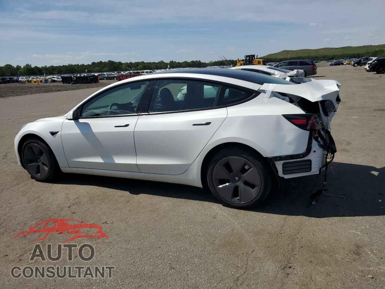 TESLA MODEL 3 2023 - 5YJ3E1EB4PF608789