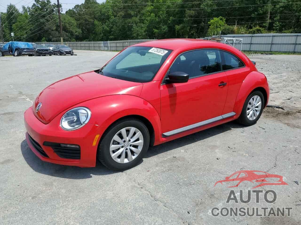 VOLKSWAGEN BEETLE 2018 - 3VWFD7AT6JM716736