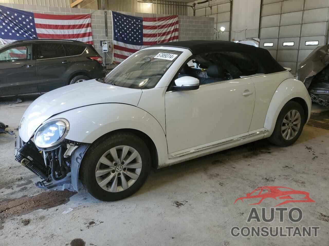 VOLKSWAGEN BEETLE 2018 - 3VW5DAAT9JM504521