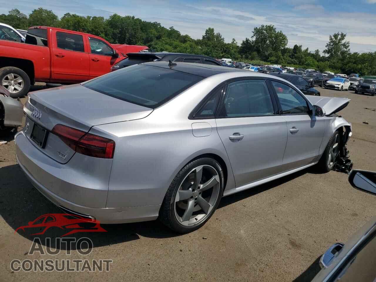 AUDI A8 2017 - WAU43AFD0HN020284