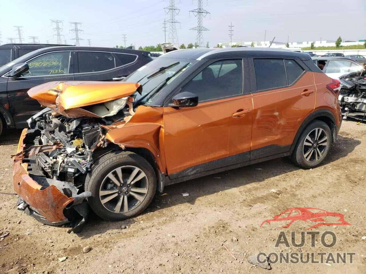 NISSAN KICKS 2018 - 3N1CP5CU3JL524643