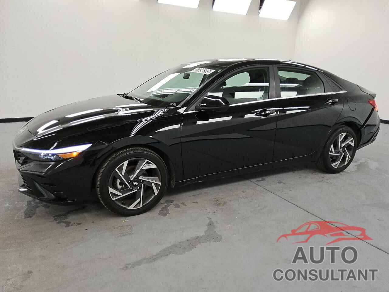 HYUNDAI ELANTRA 2025 - KMHLS4DGXSU892142