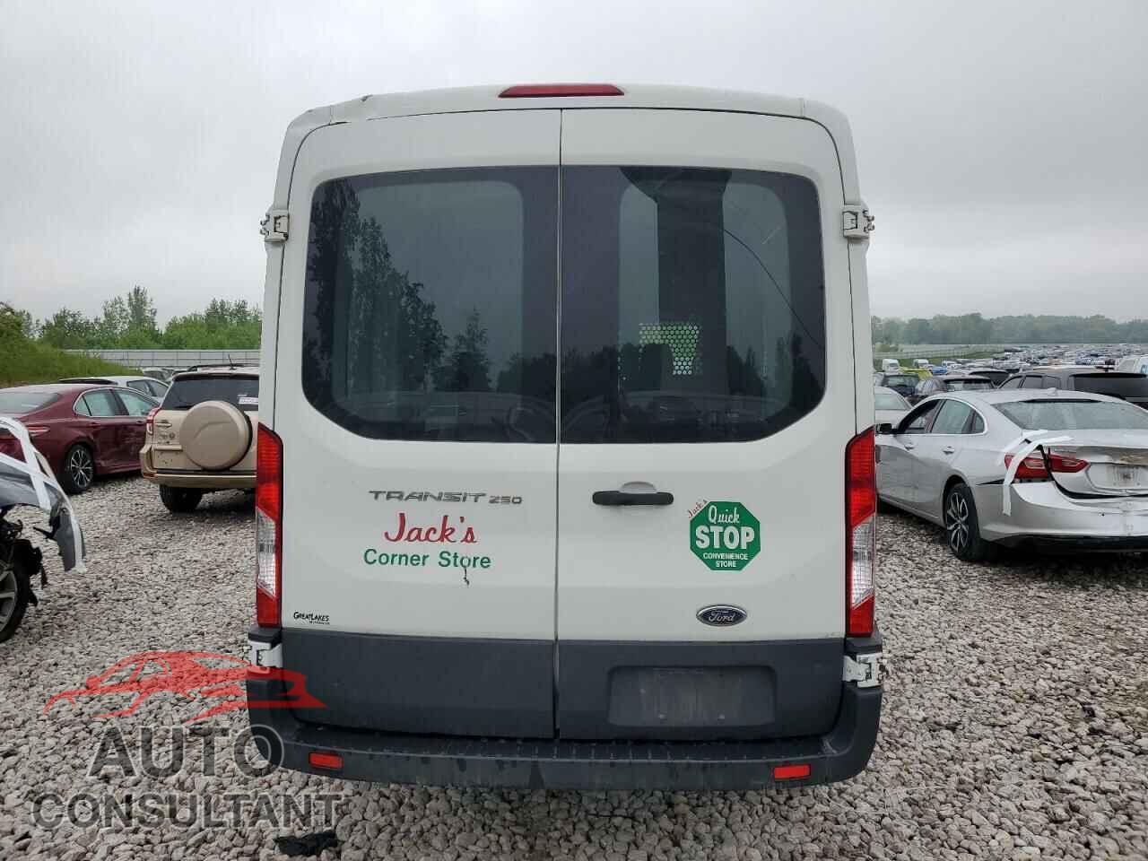FORD TRANSIT 2015 - 1FTNR1CM2FKA52758