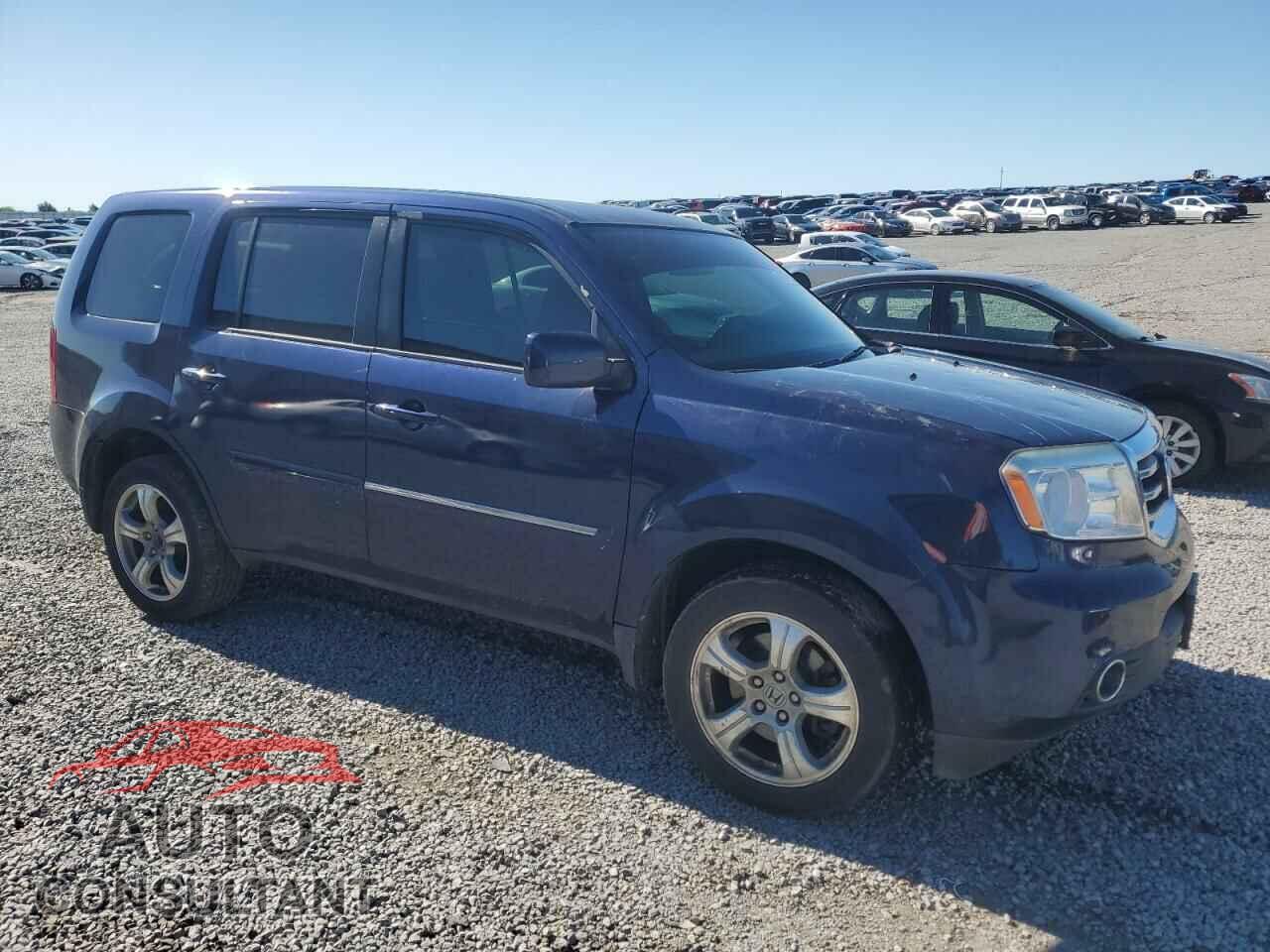 HONDA PILOT 2015 - 5FNYF3H41FB007320