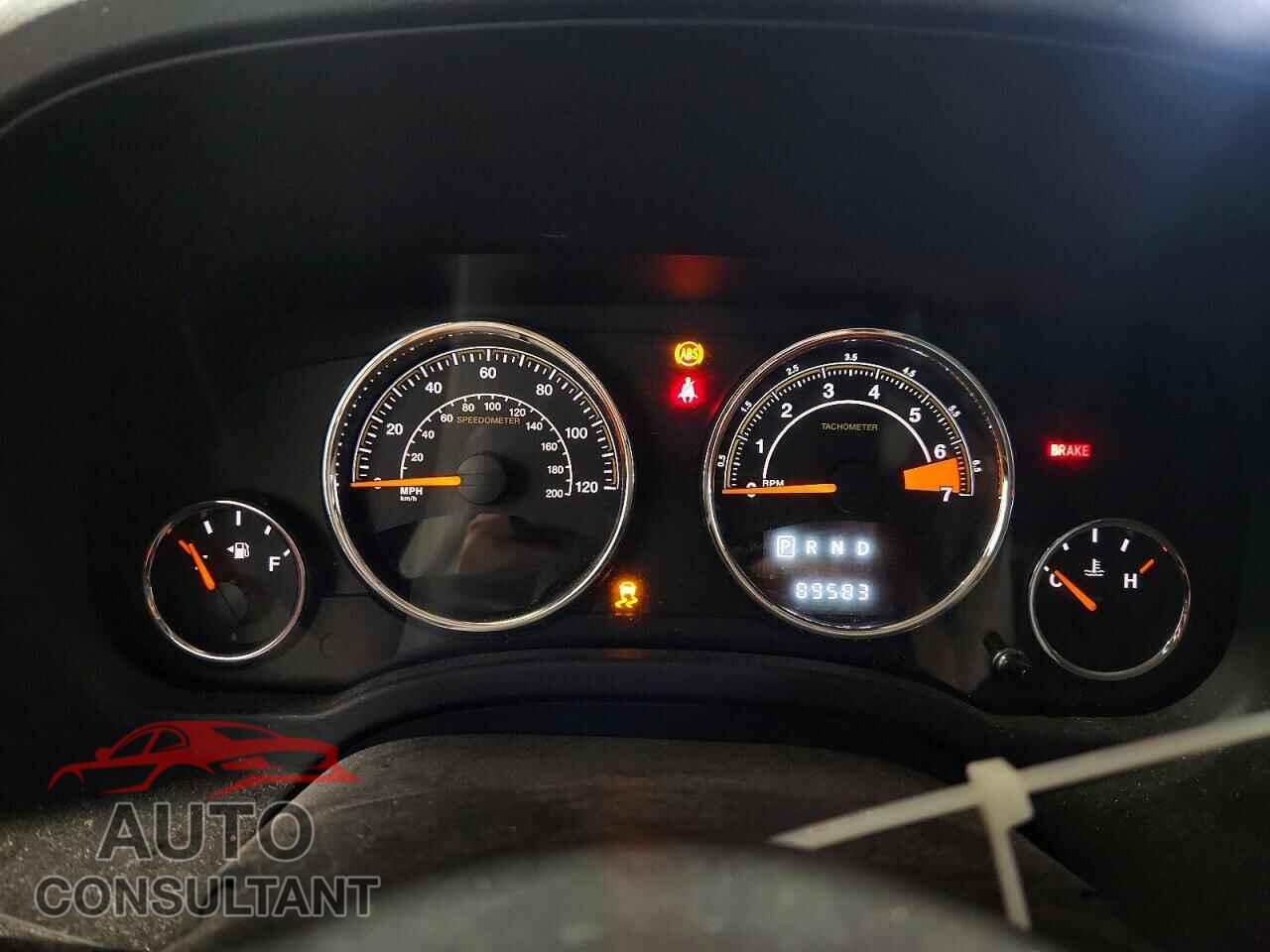 JEEP COMPASS 2016 - 1C4NJCEA2GD678533
