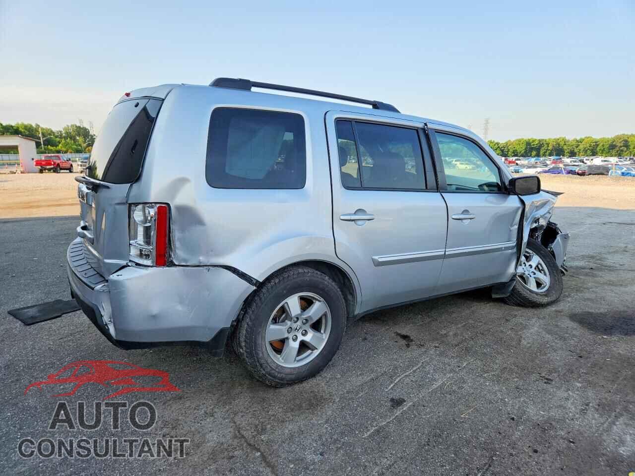 HONDA PILOT 2011 - 5FNYF3H53BB044291