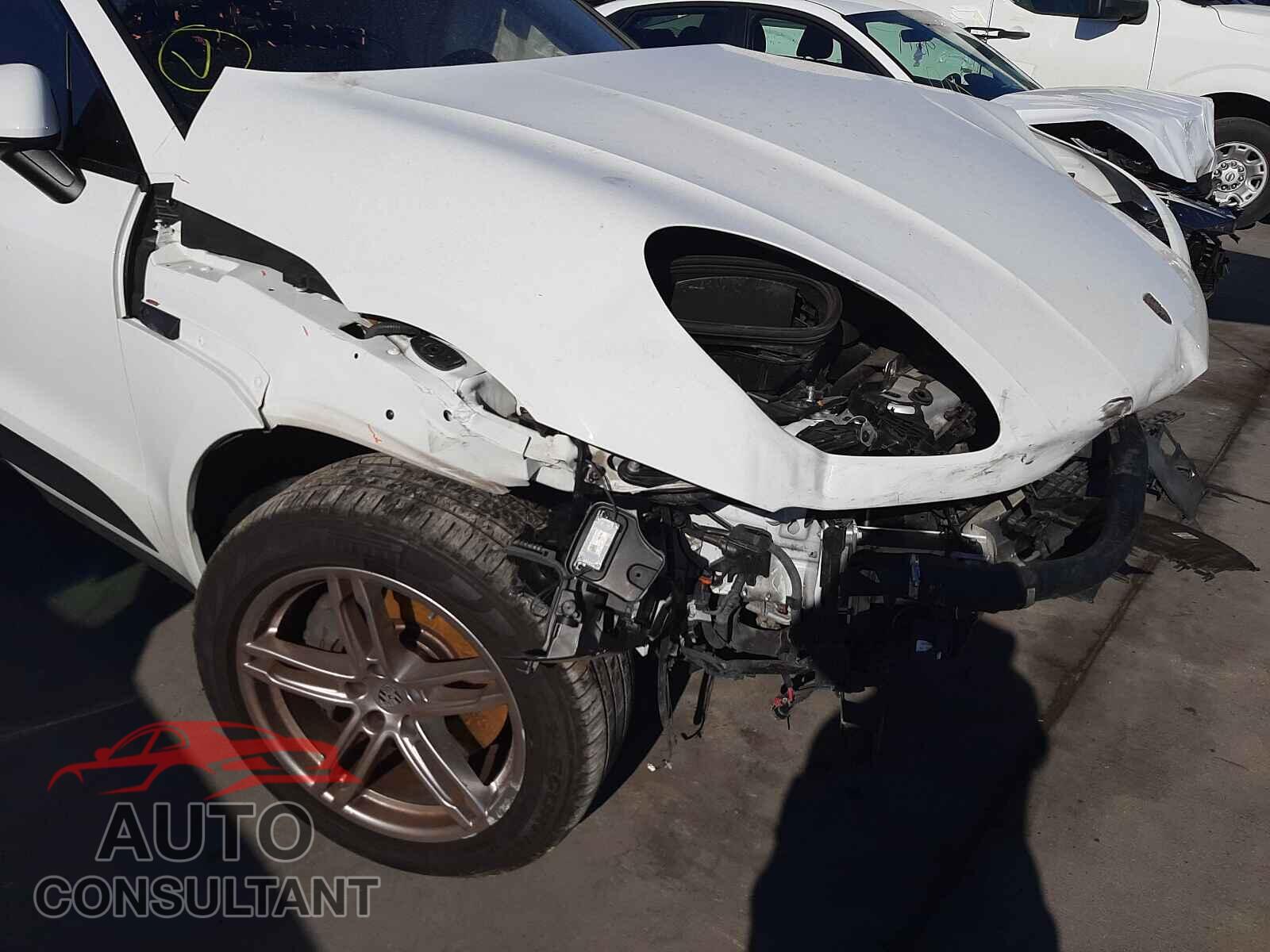 PORSCHE MACAN 2019 - WP1AB2A55KLB34037