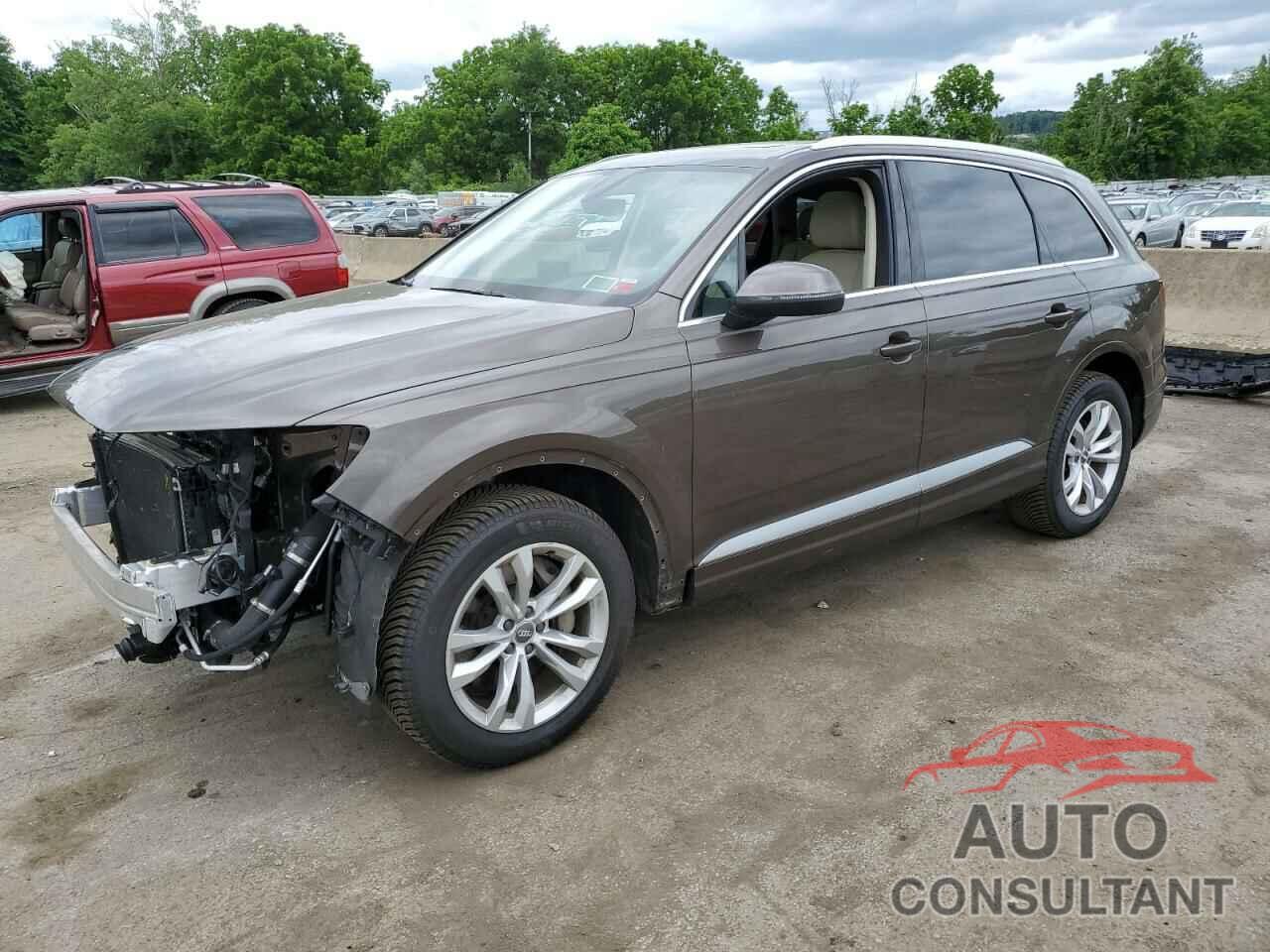 AUDI Q7 2019 - WA1LHAF77KD035639