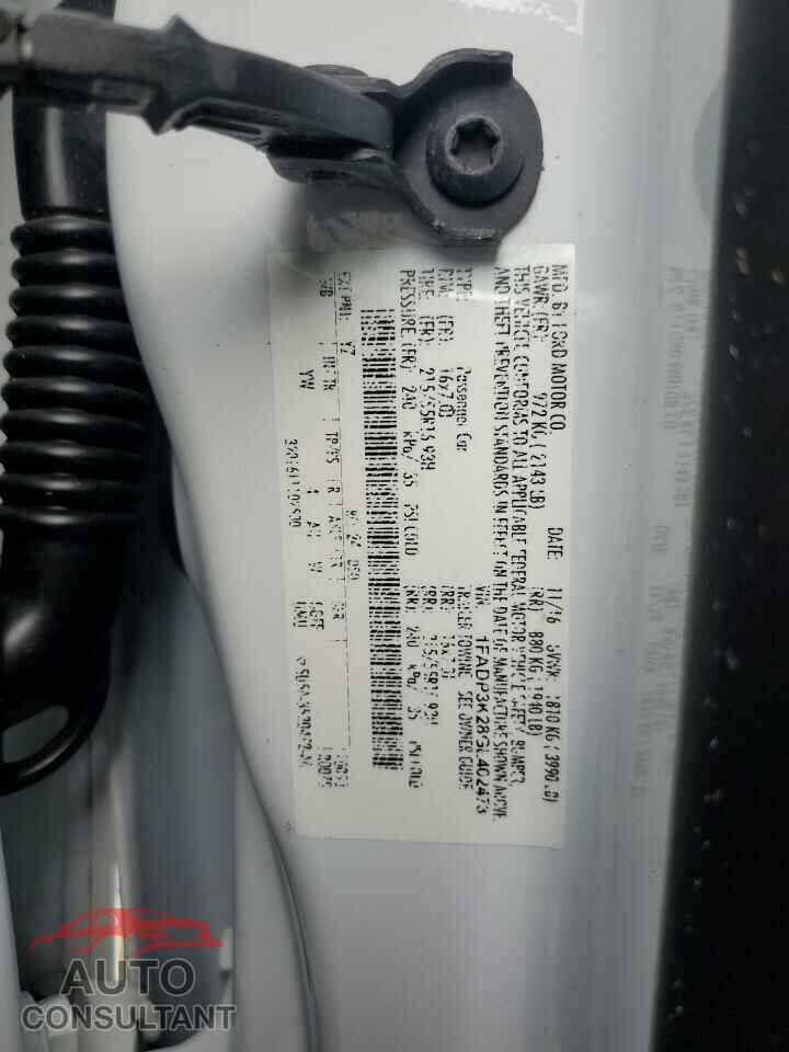 FORD FOCUS 2016 - 1FADP3K28GL402473