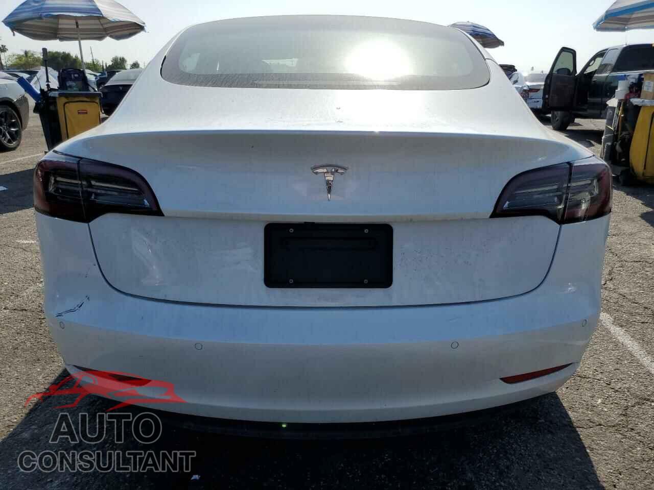 TESLA MODEL 3 2021 - 5YJ3E1EA6MF093331