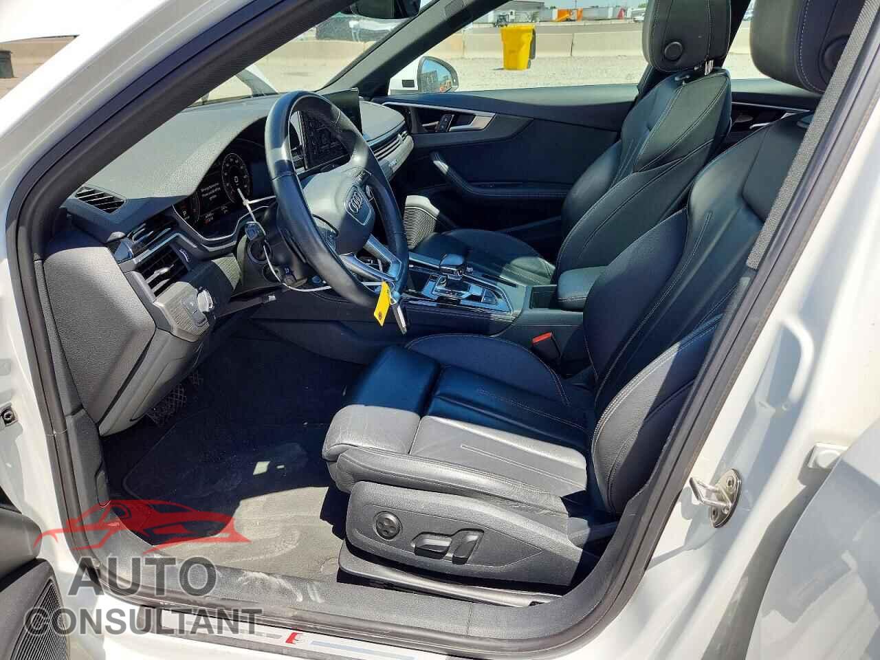 AUDI A4 2023 - WAUEAAF4XPN011309