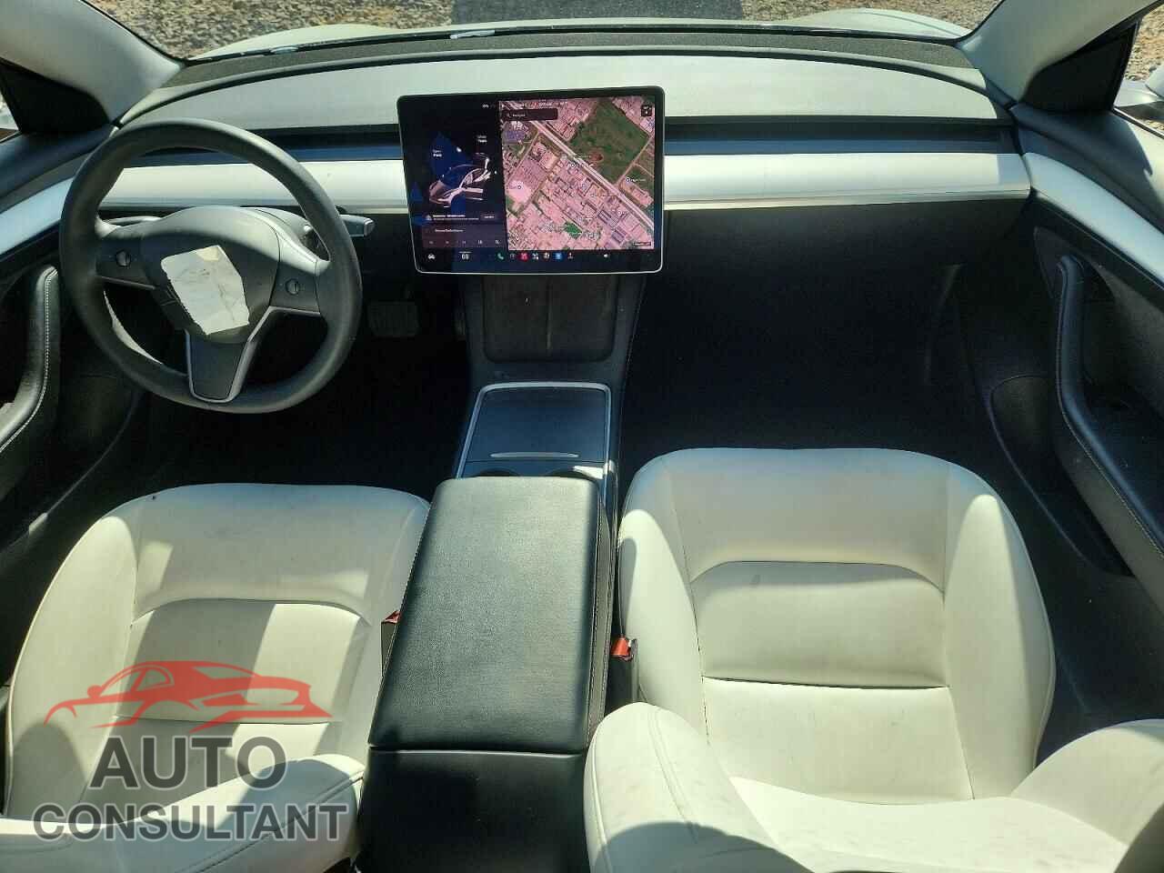 TESLA MODEL 3 2021 - 5YJ3E1EB0MF054971