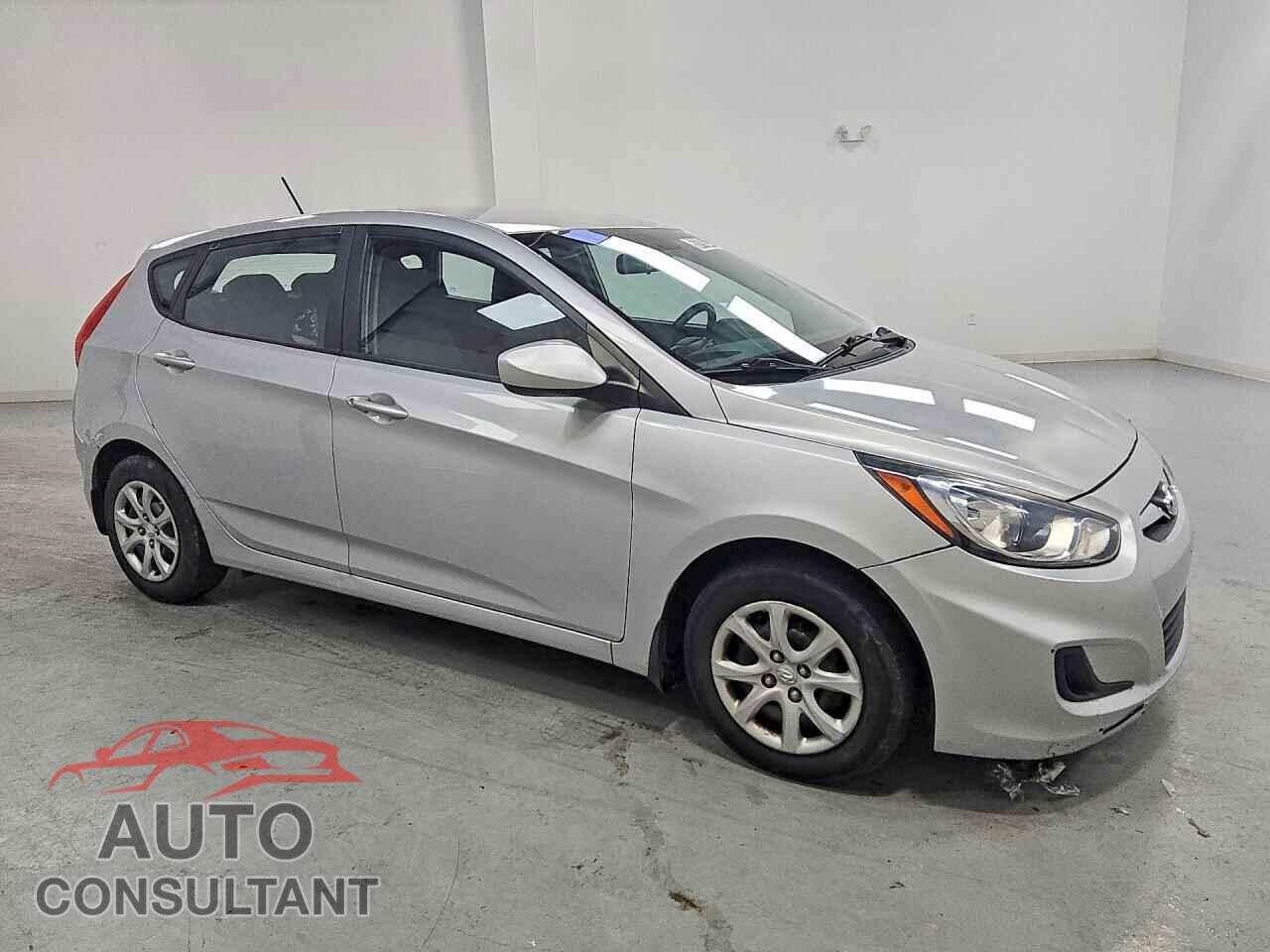 HYUNDAI ACCENT 2013 - KMHCT5AE6DU116096