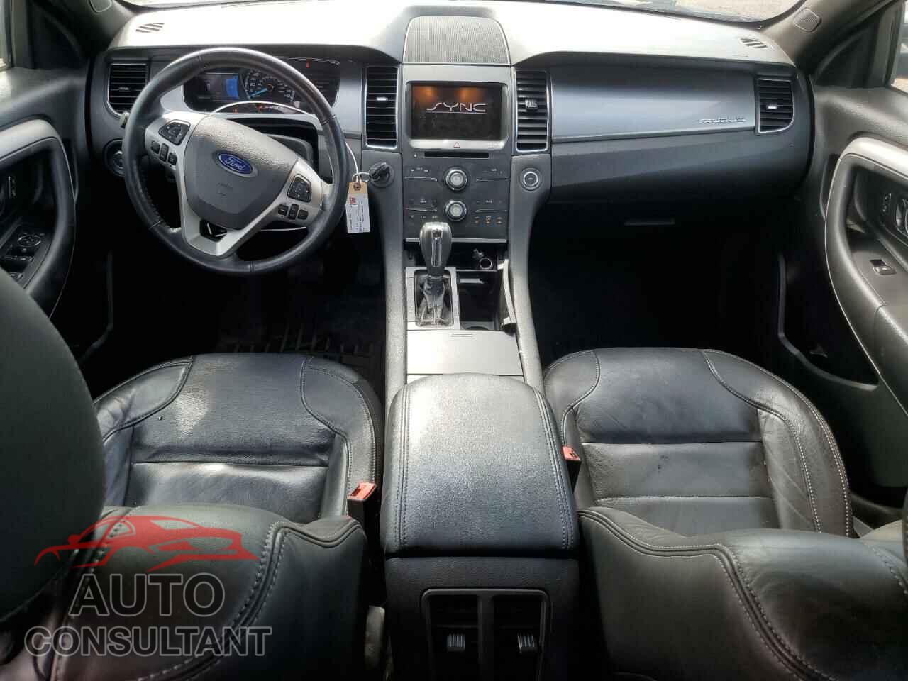 FORD TAURUS 2013 - 1FAHP2E81DG151926