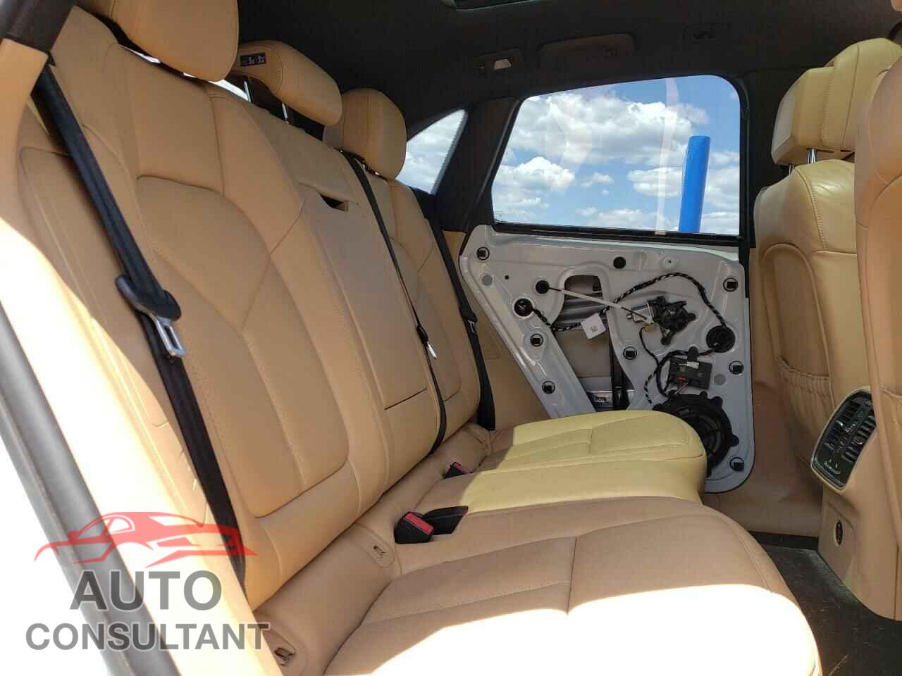 PORSCHE MACAN 2018 - WP1AB2A53JLB35802