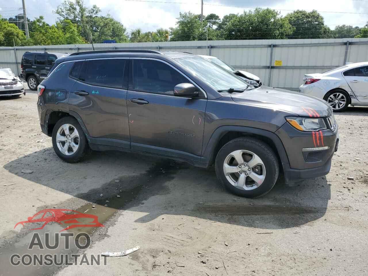 JEEP COMPASS 2019 - 3C4NJDBB5KT661246