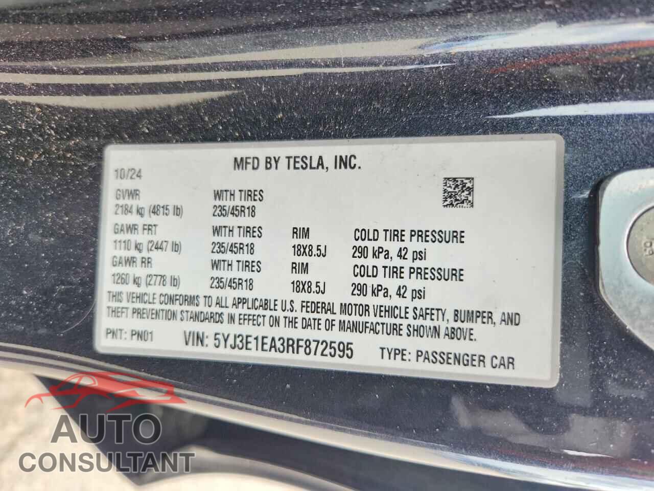 TESLA MODEL 3 2024 - 5YJ3E1EA3RF872595