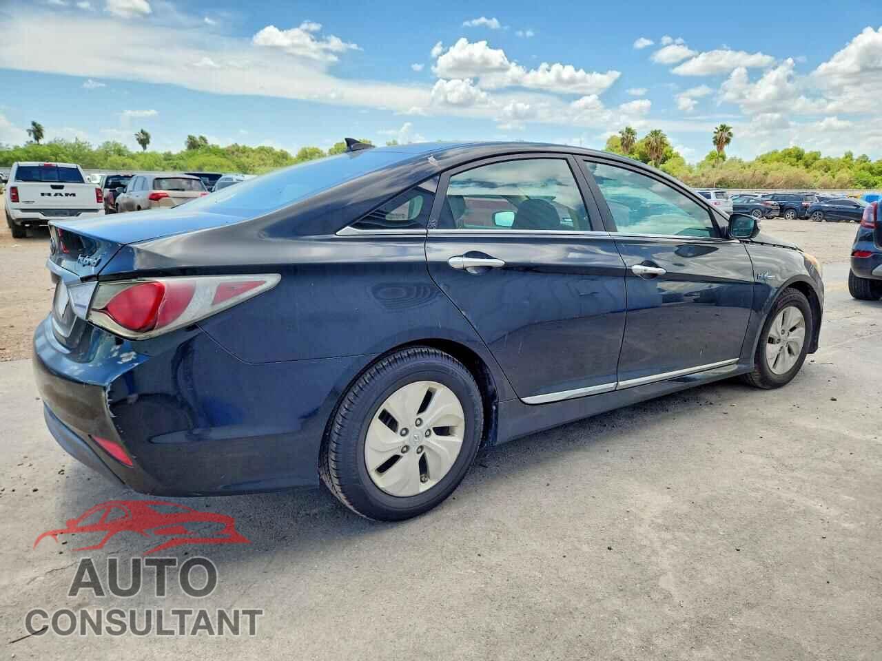 HYUNDAI SONATA 2014 - KMHEC4A45EA115132