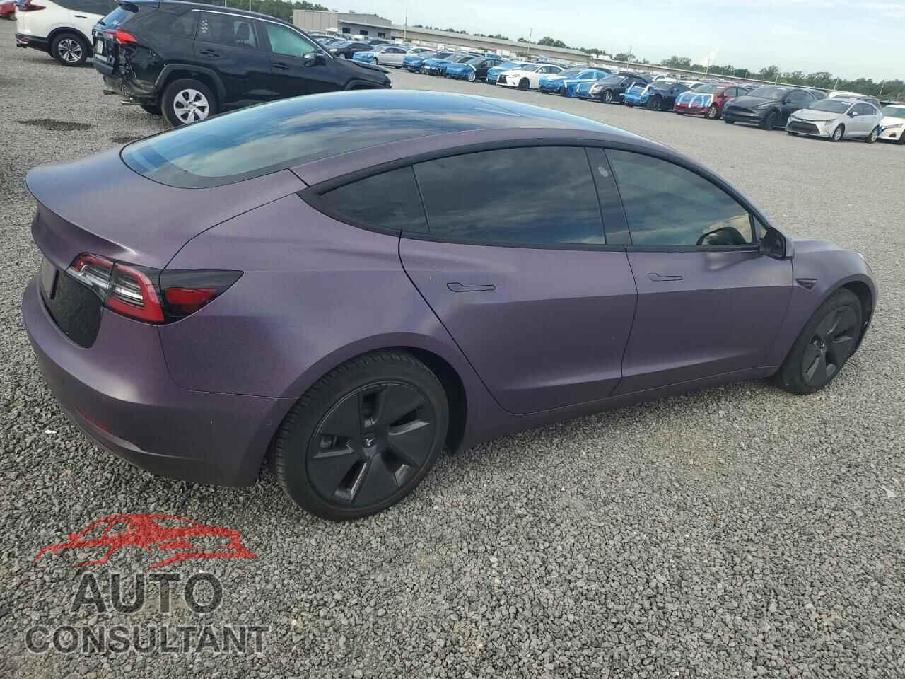 TESLA MODEL 3 2021 - 5YJ3E1EA2MF985320