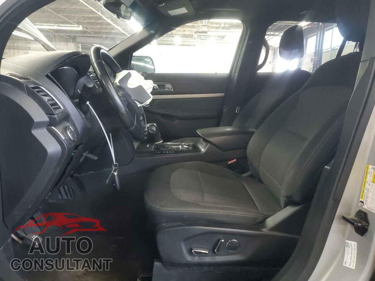 FORD EXPLORER 2018 - 1FM5K8D80JGA30893