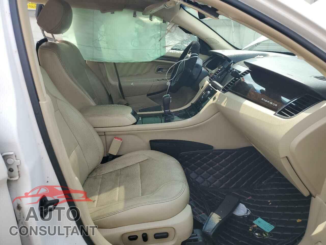 FORD TAURUS 2014 - 1FAHP2F8XEG116592