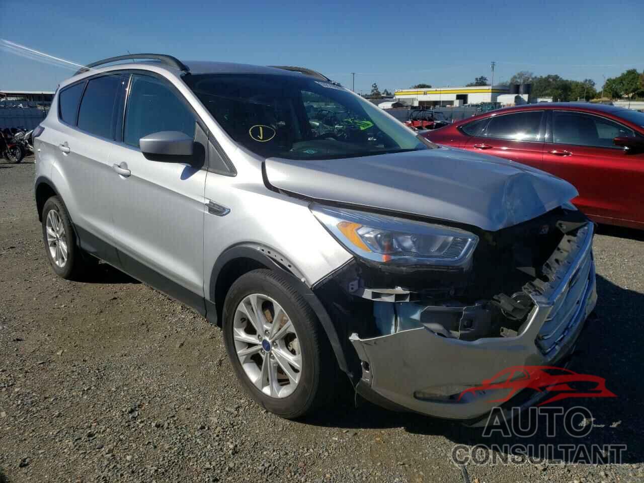 FORD ESCAPE 2017 - 1FMCU9G93HUE09670