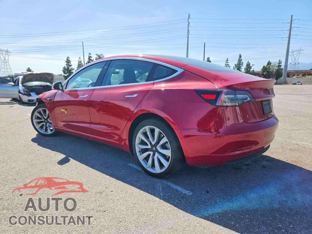 TESLA UNKNOWN 2020 - 5YJ3E1EA3LF645818