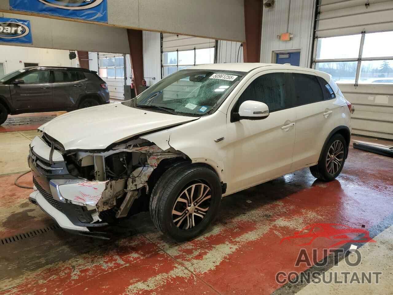 MITSUBISHI OUTLANDER 2018 - JA4AR3AU0JZ026716