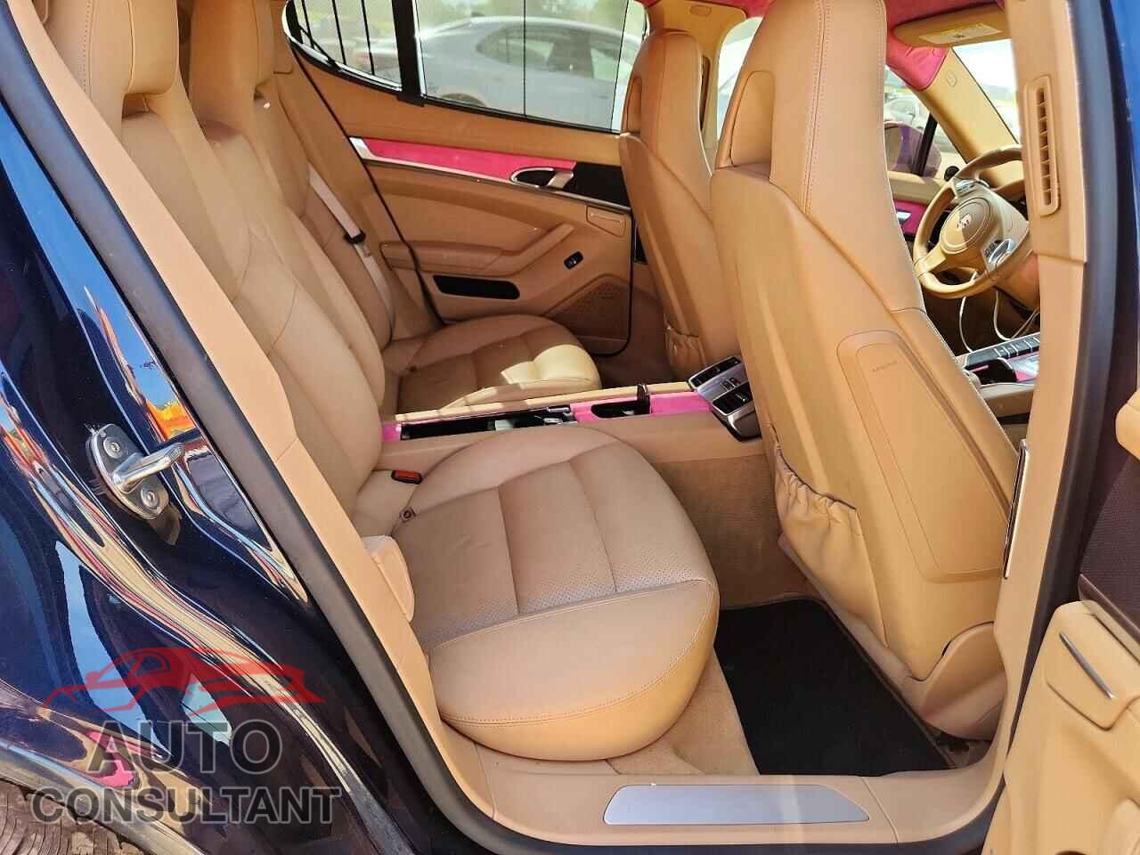 PORSCHE PANAMERA 2013 - WP0AA2A74DL010706