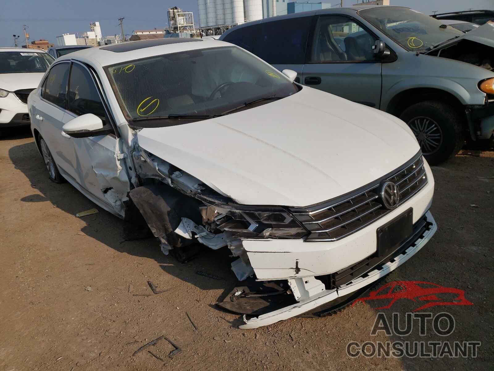 VOLKSWAGEN PASSAT 2017 - 1VWBT7A31HC011596
