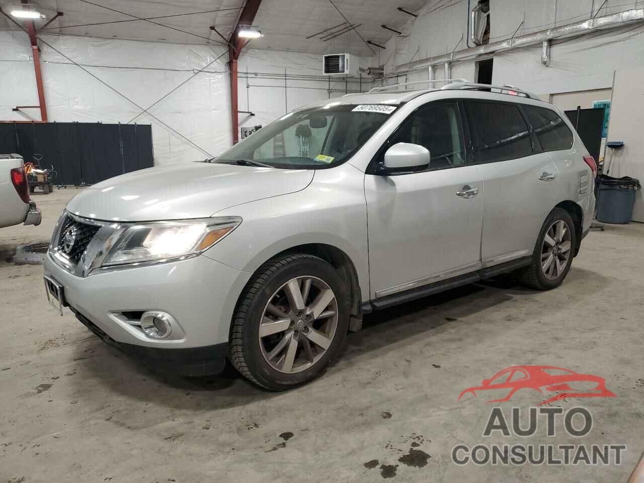 NISSAN PATHFINDER 2015 - 5N1AR2MM9FC619010