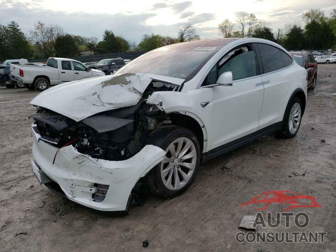 TESLA MODEL X 2018 - 5YJXCBE2XJF087551