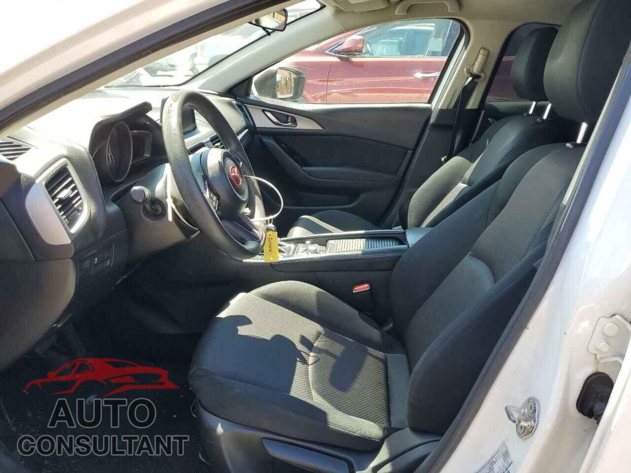 MAZDA 3 2017 - 3MZBN1U73HM113535