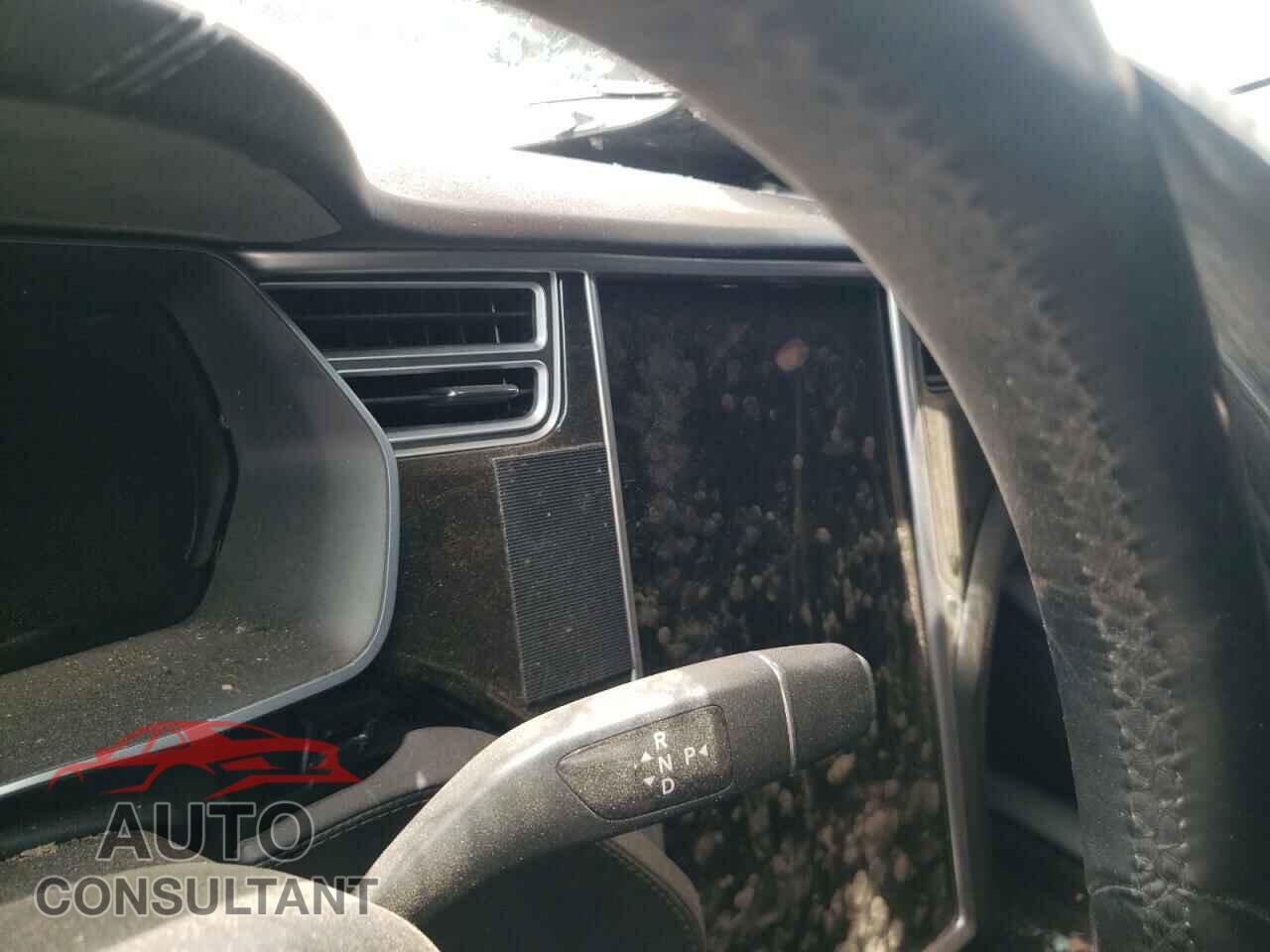 TESLA MODEL S 2016 - 5YJSA1E12GF175679