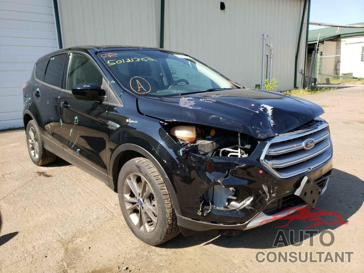 FORD ESCAPE 2017 - 1FMCU9G9XHUB05025