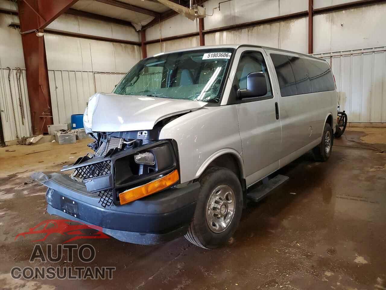 CHEVROLET EXPRESS 2017 - 1GCWGBFF9H1298387