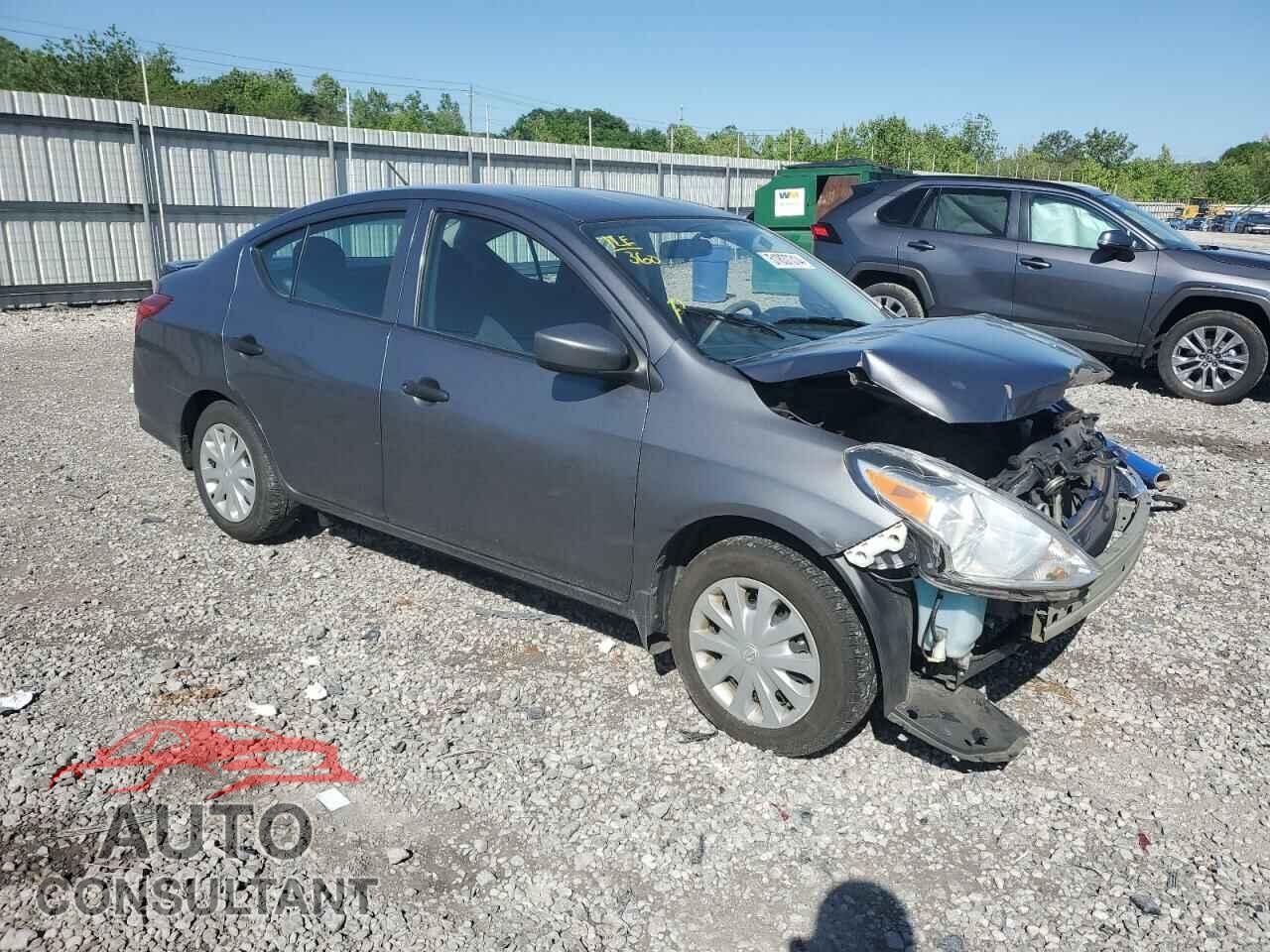 NISSAN VERSA 2017 - 3N1CN7AP1HL810077