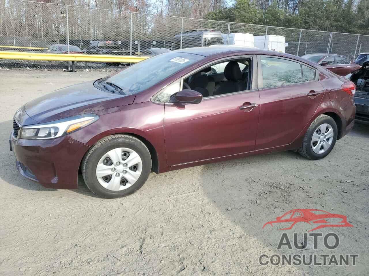 KIA FORTE 2018 - 3KPFK4A77JE201166