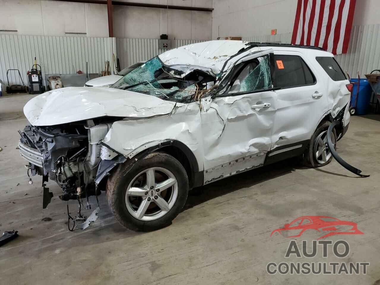 FORD EXPLORER 2018 - 1FM5K7D80JGA90943