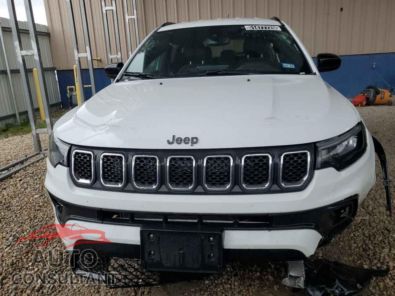JEEP COMPASS 2023 - 3C4NJDBN7PT553339