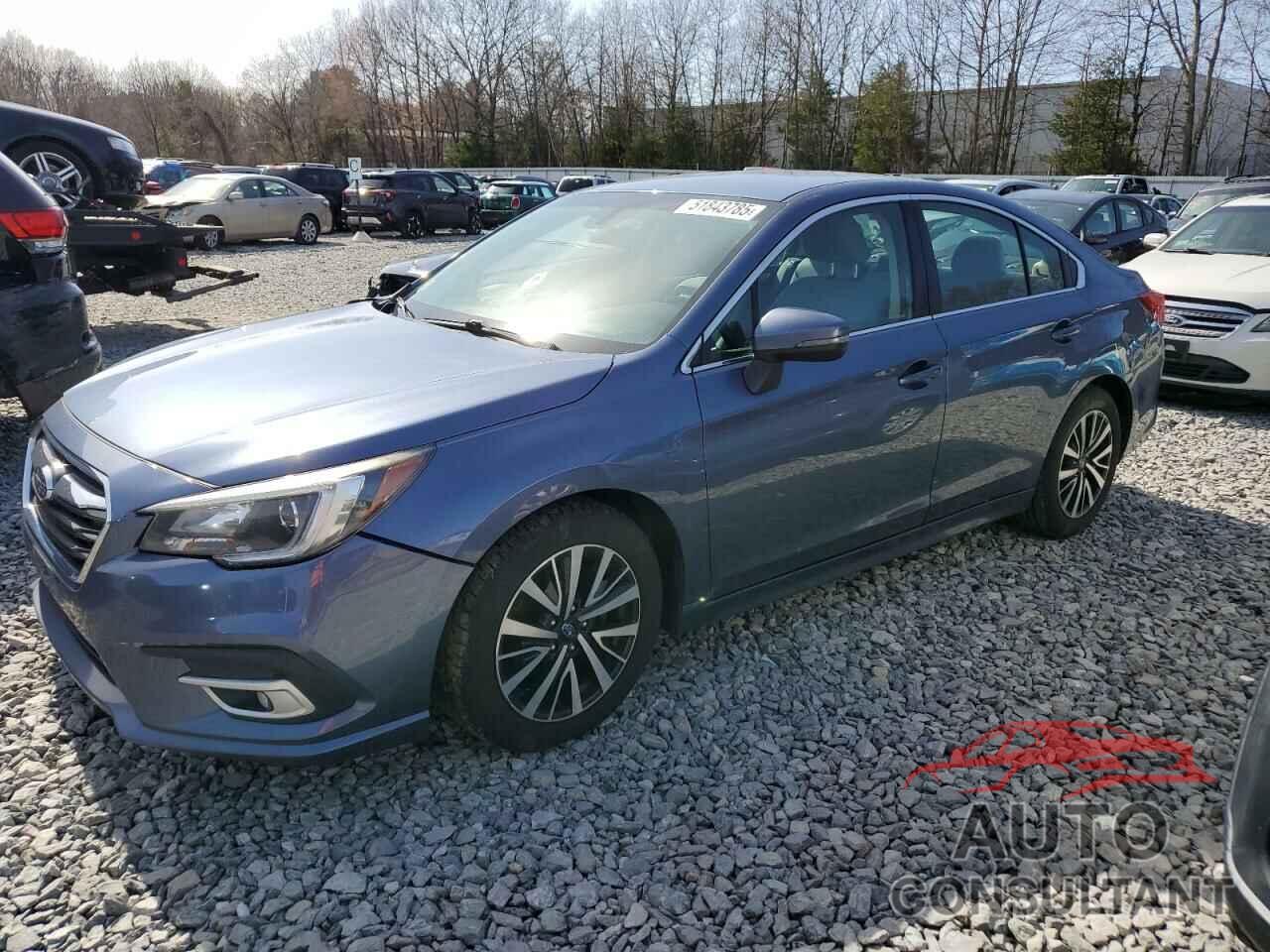 SUBARU LEGACY 2018 - 4S3BNAF67J3018913