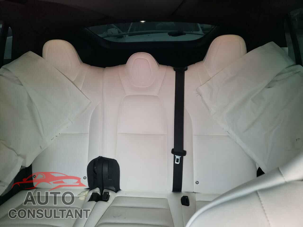 TESLA MODEL X 2018 - 5YJXCDE27JF090323