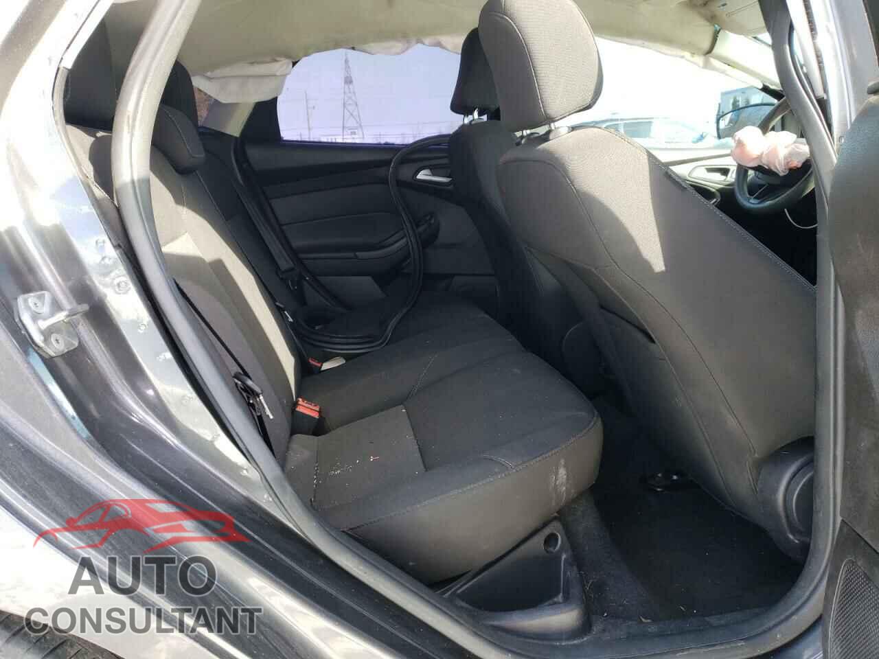 FORD FOCUS 2016 - 1FADP3K23GL223063