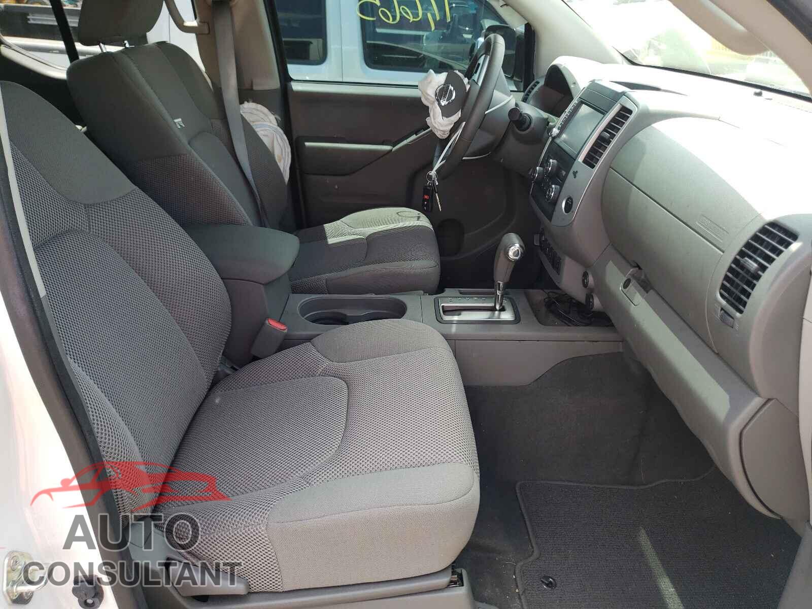 NISSAN FRONTIER 2019 - 1N6DD0EV2KN792648