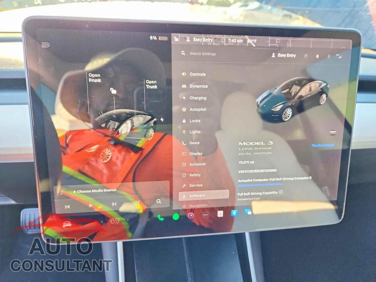 TESLA MODEL 3 2019 - 5YJ3E1EB3KF213950