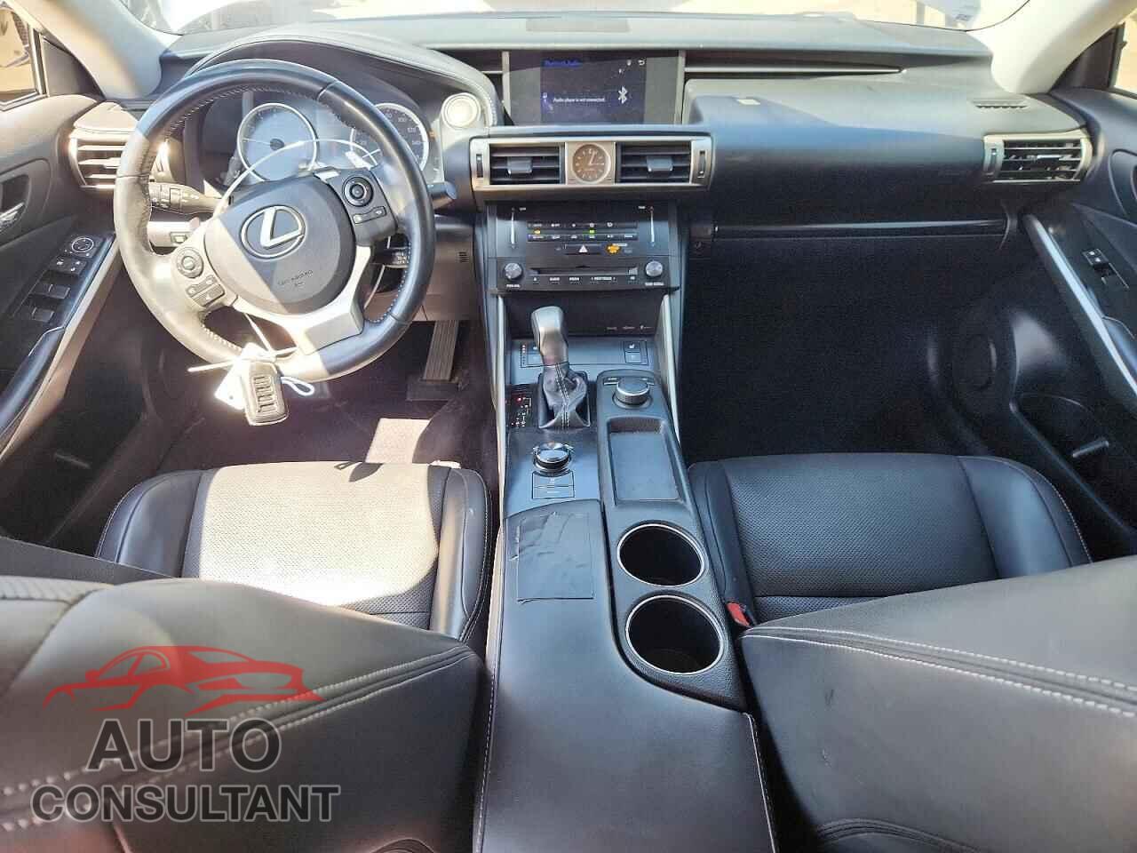 LEXUS IS 2014 - JTHCF1D27E5013673