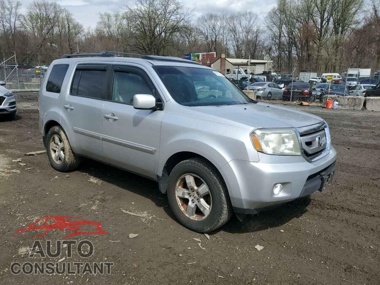 HONDA PILOT 2011 - 5FNYF4H55BB093577