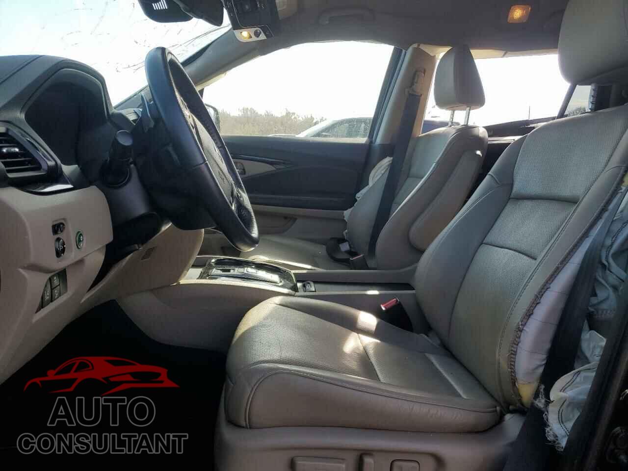 HONDA PILOT 2016 - 5FNYF6H08GB072293