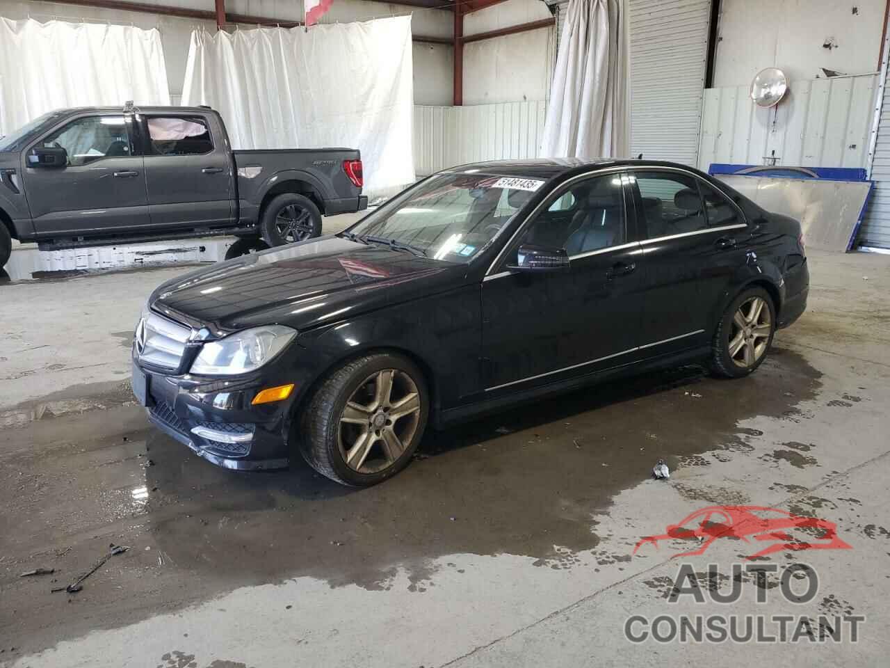 MERCEDES-BENZ C-CLASS 2011 - WDDGF8BB9BR178911